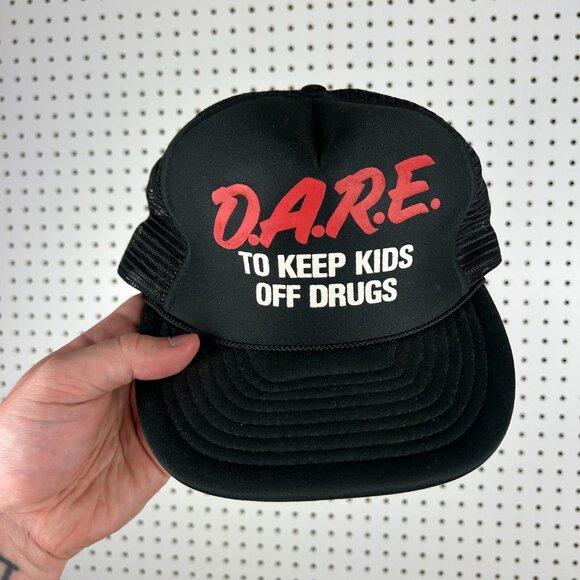 DARE To Keep Kids Off Drugs Trucker Snapback OSFM Vintage 90s Black Promo Otto - Picture 1 of 7